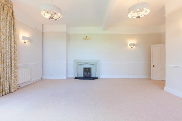 5 Bedroom Semi-Detached House To Rent In Bicester Road, Twyford, Buckingham, MK18