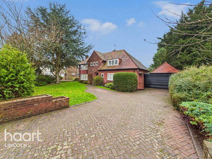 4 Bedroom Detached House For Sale In Riseholme Road, Lincoln, LN1