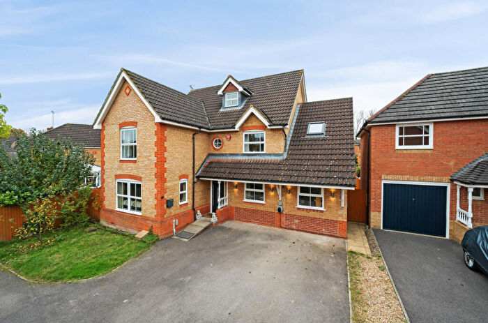 5 Bedroom Detached House For Sale In Arbery Way, Arborfield, Reading, Berkshire, RG2
