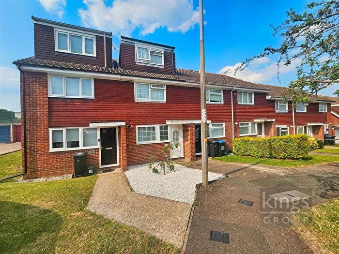 4 Bedroom Terraced House For Sale In Bynghams, Harlow, CM19