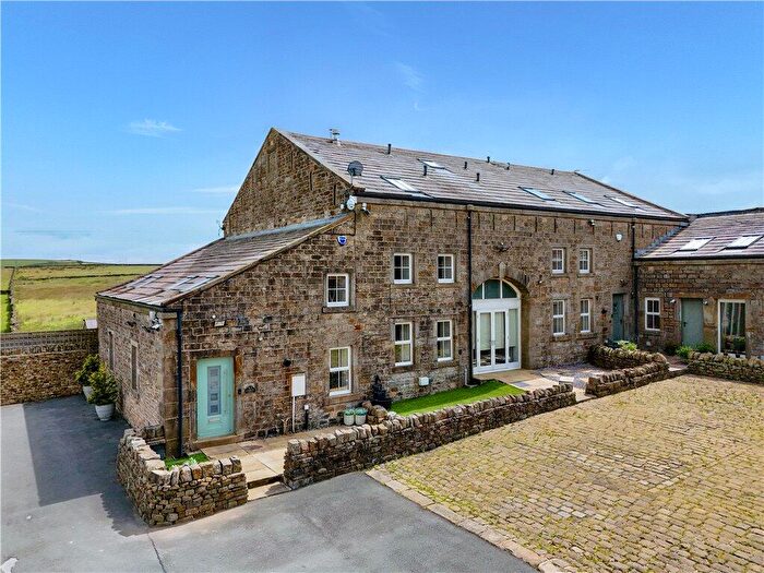 4 Bedroom Barn Conversion For Sale In Hawshaw Lodge, Lothersdale, North Yorkshire, BD20