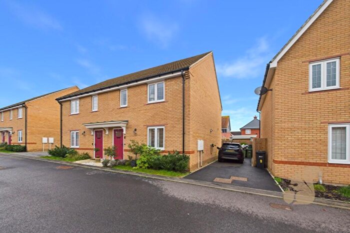 3 Bedroom Semi-Detached House For Sale In Birch Close, Feering, Colchester, CO5