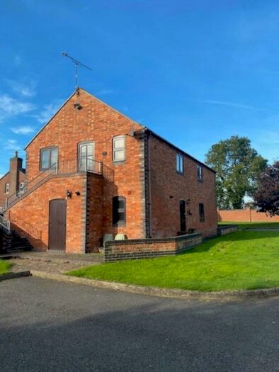 2 Bedroom Flat To Rent In Lutterworth Road, Gilmorton, LE17