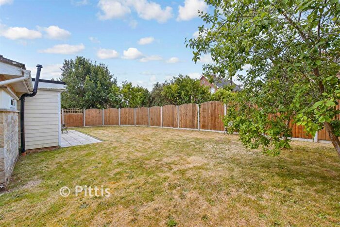 3 Bedroom Detached Bungalow For Sale In Ronstan Gardens, Freshwater, Isle Of Wight, PO40