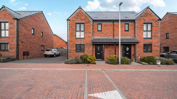 3 Bedroom Semi Detached House For Sale In Marcus Astill Way, Warwick, CV34