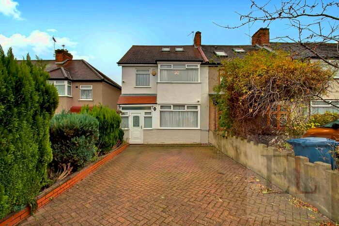 4 Bedroom End Of Terrace House To Rent In Mansell Road, Greenford, Greater London, UB6