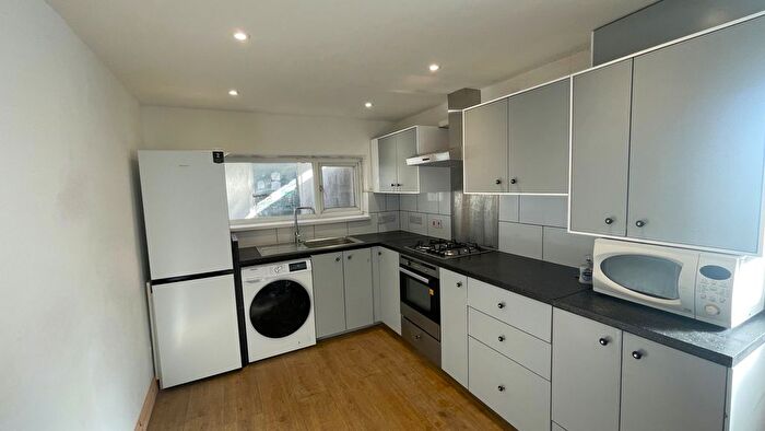 2 Bedroom Maisonette To Rent In Durham Road, Newport, NP19