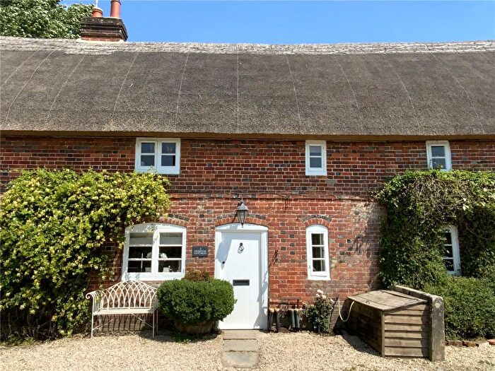 3 Bedroom Terraced House For Sale In East Kennett, Marlborough, SN8