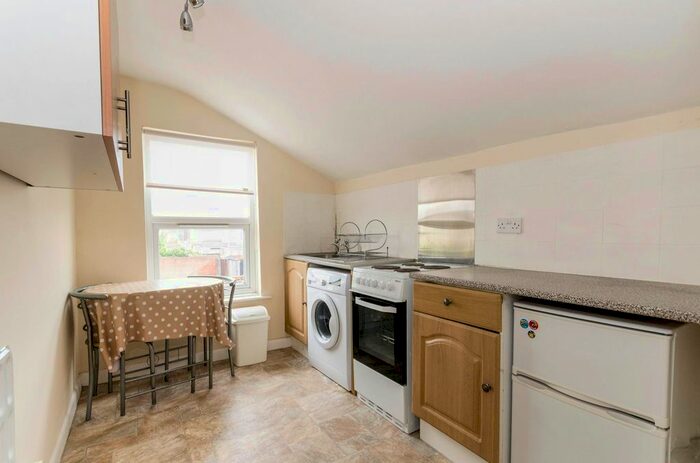 1 Bedroom Terraced House To Rent In Twyford Avenue, Portsmouth PO2