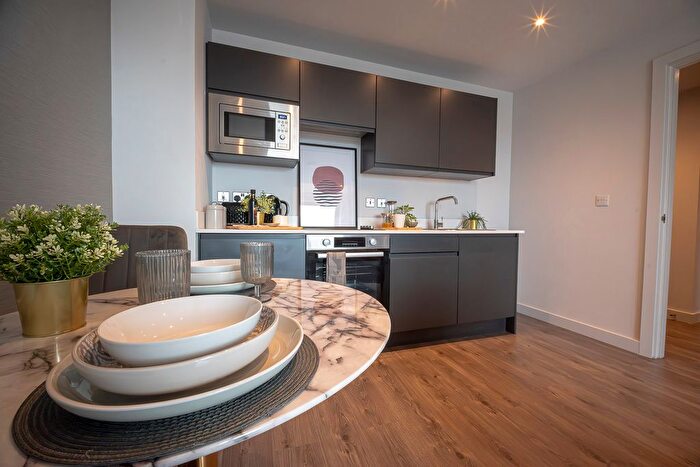 1 Bedroom Flat For Sale In Merchants Wharf, Manchester, M5