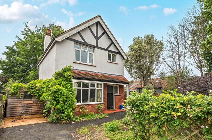 3 Bedroom Property For Sale In St. Pauls Road, Chichester, PO19