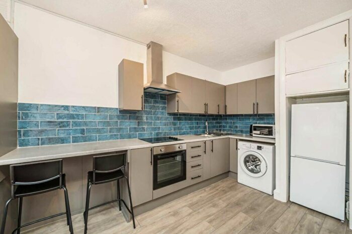 2 Bedroom Flat To Rent In Cranleigh Street, London, NW1