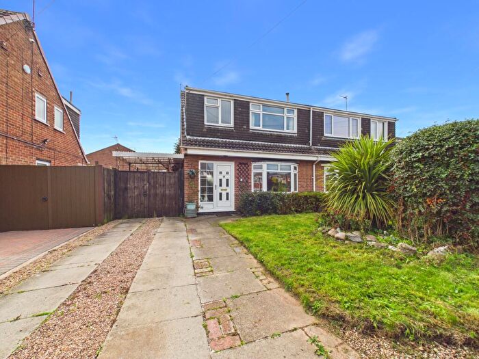 3 Bedroom Semi Detached House For Sale In Beaufort Road, Stenson Fields, DE24