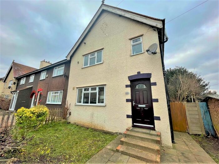 3 Bedroom End Of Terrace House To Rent In Princes Road, Gravesend, Kent, DA12