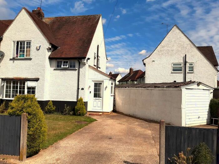 3 Bedroom Property To Rent In Francis Way, Cippenham, Slough, SL1