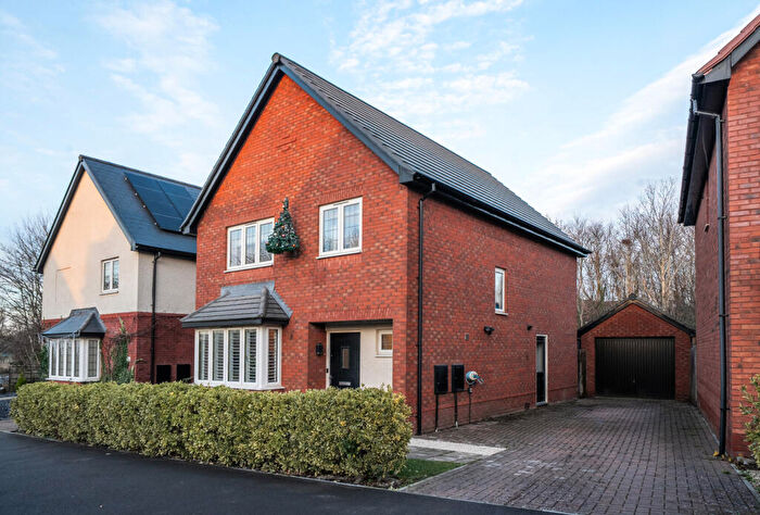 4 Bedroom Detached House For Sale In Bluebell Road, Walton Cardiff, Tewkesbury, Gloucestershire, GL20