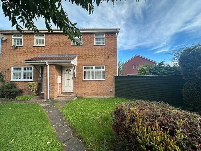 3 Bedroom House To Rent In New Road, Stoke Gifford, Bristol, BS34