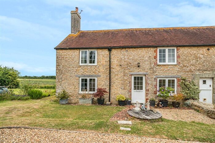 2 Bedroom Semi-Detached House For Sale In Hunger Hill, East Stour, Gillingham, SP8