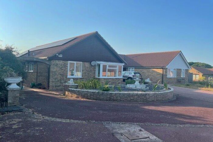 3 Bedroom Bungalow To Rent In Langdon Close, Dover, CT15