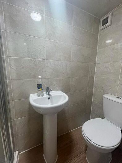 1 Bedroom Studio To Rent In London, IG11