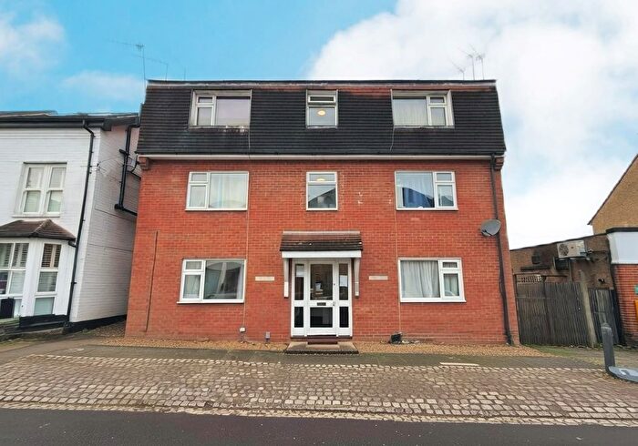 1 Bedroom Flat For Sale In Dane Court, College Road, St Albans, Hertfordshire, AL1