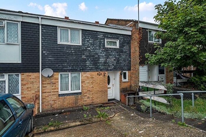 2 Bedroom Terraced House For Sale In Orion Close, Southampton, Hampshire, SO16