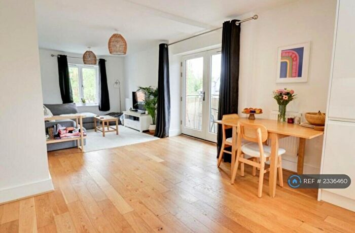 2 Bedroom Flat To Rent In Sheering Lower Road, Sawbridgeworth, CM21