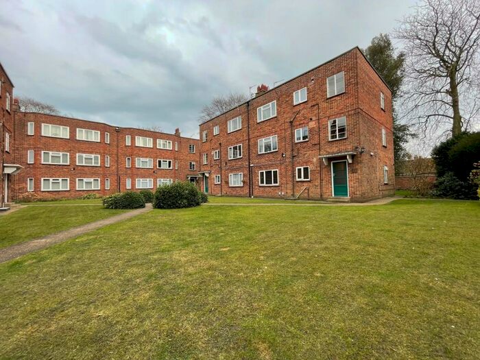 1 Bedroom Apartment To Rent In Bracondale, Norwich, NR1
