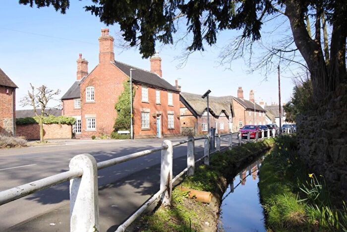 4 Bedroom House For Sale In Main Street, Hemington, DE74