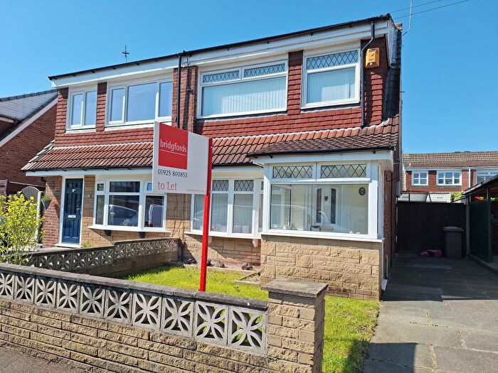 3 Bedroom Semi-Detached House To Rent In Haydock, St. Helens, WA11