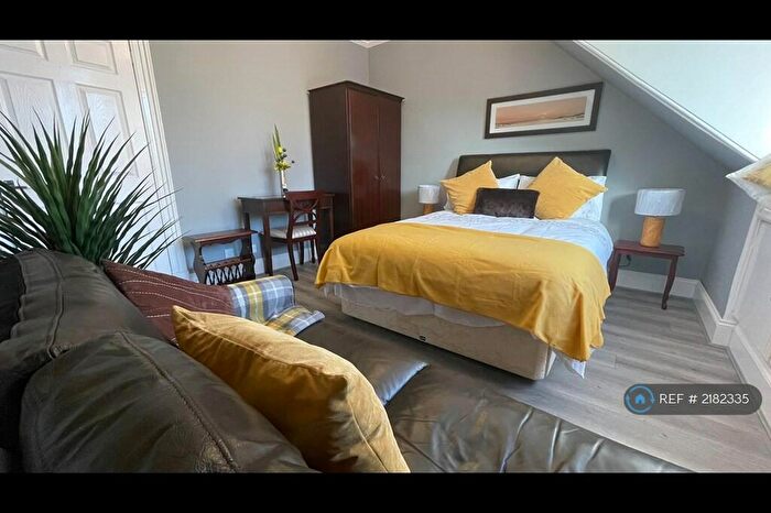 1 Bedroom Flat To Rent In T/L, Aberdeen, AB10