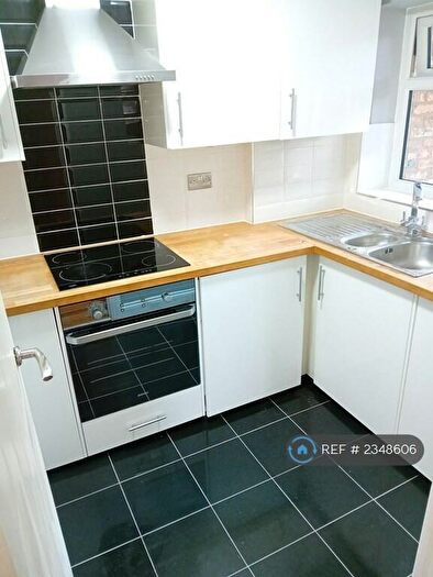 1 Bedroom Flat To Rent In Waverley Road, Enfield, EN2
