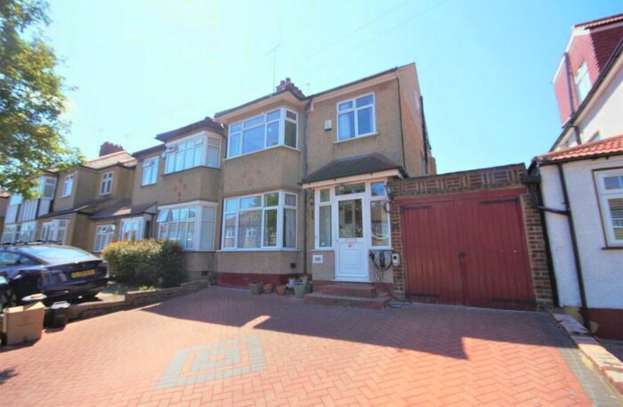4 Bedroom Semi-Detached House To Rent In Mount Drive, Harrow, HA2