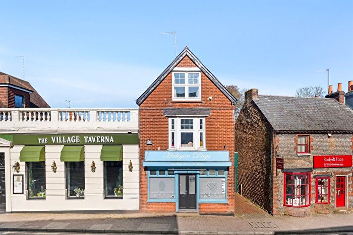 2 Bedroom Maisonette For Sale In High Street, Storrington, West Sussex, RH20