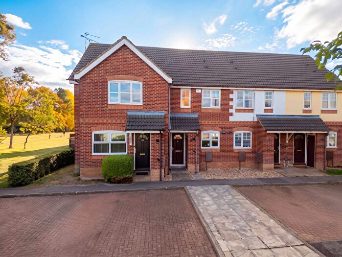 2 Bedroom Terraced House For Sale In Holly Drive, Aylesbury, HP21