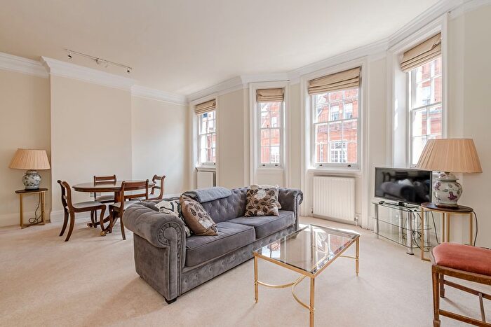 2 Bedroom Flat To Rent In Draycott Place, Chelsea, SW3