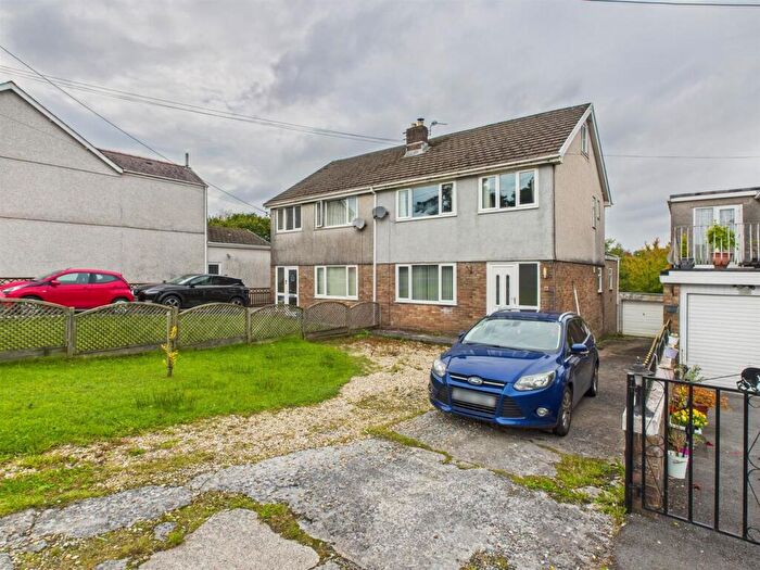 3 Bedroom Semi-Detached House For Sale In Pontardulais Road, Tycroes, Ammanford, SA18