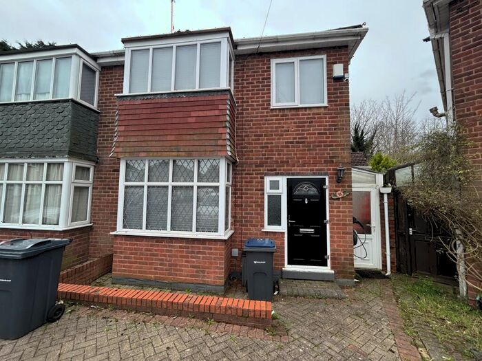 3 Bedroom House To Rent In Measham Grove, Sheldon, B26