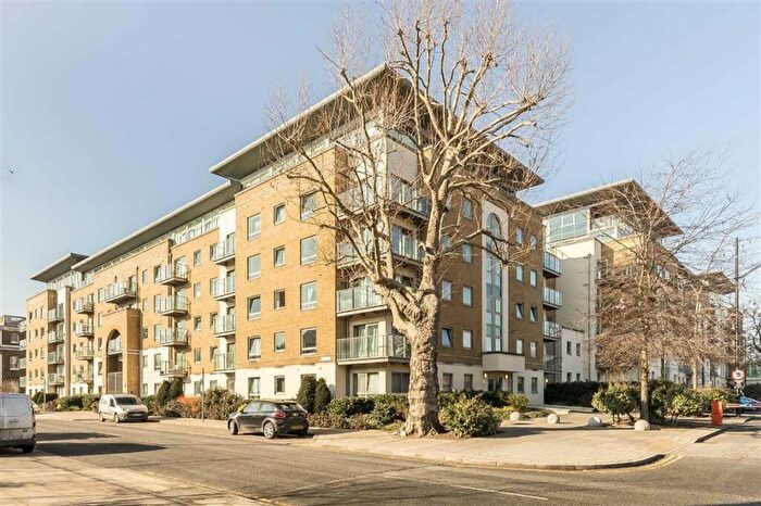 2 Bedroom Flat To Rent In Argyll Road, Woolwich, SE18