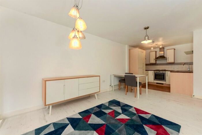 1 Bedroom Apartment To Rent In Oakley House, Hotspur House, London, SE11