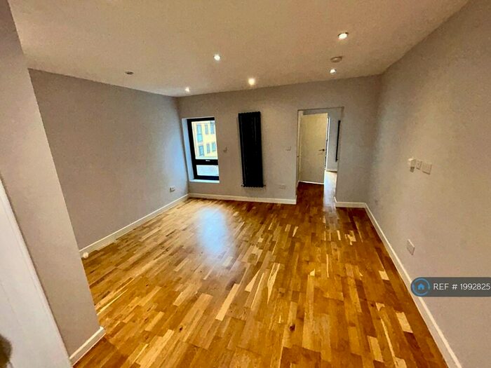 1 Bedroom Flat To Rent In High Street, Thornton Heath, CR7