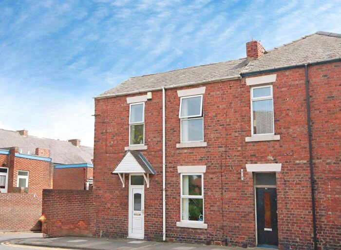 2 Bedroom Terraced House For Sale In Hunters Road, Spital Tongues, Newcastle Upon Tyne, NE2