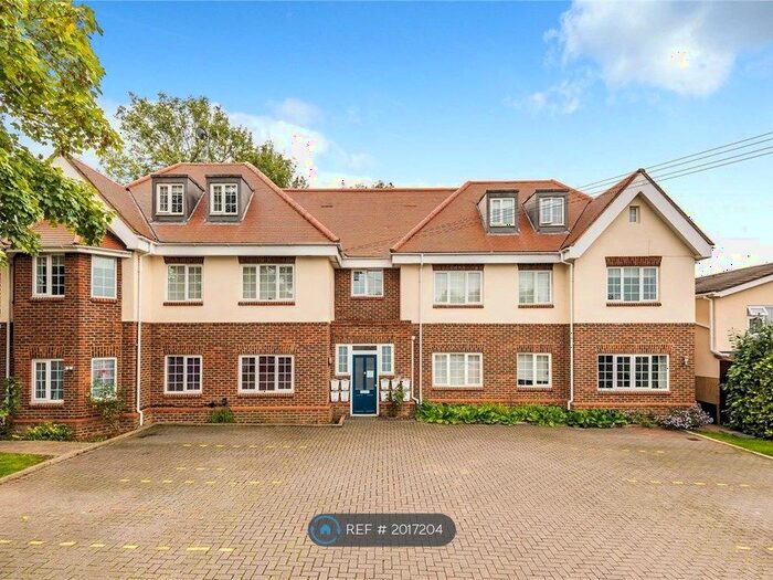 2 Bedroom Flat To Rent In Fairfield Road, Uxbridge, UB8