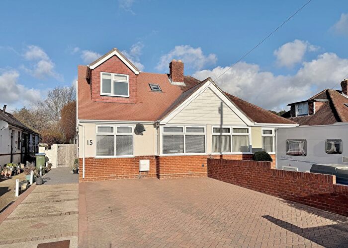 3 Bedroom Semi-Detached Bungalow For Sale In The Crossway, Portchester, Fareham, PO16