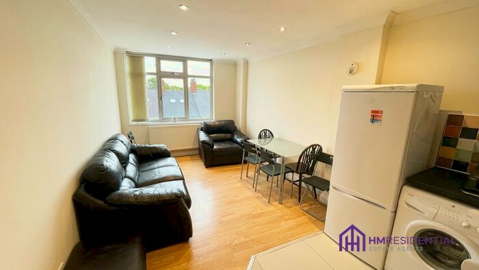2 Bedroom Flat To Rent In Grahamsley Street, Gateshead, NE8