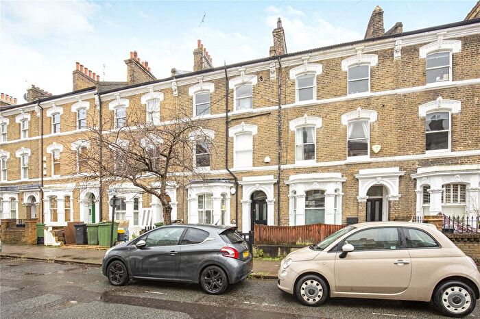 1 Bedroom Flat To Rent In Ferndale Road, Clapham, London, SW4
