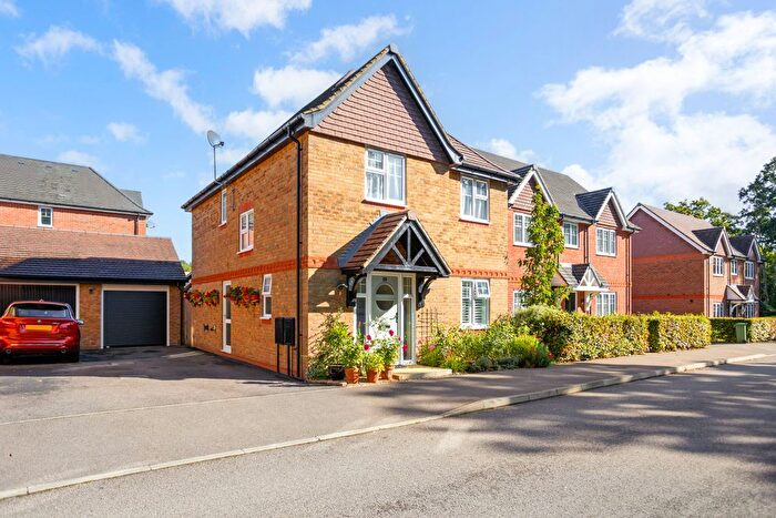 4 Bedroom Detached House For Sale In Charters Gate Way, Wivelsfield Green, RH17