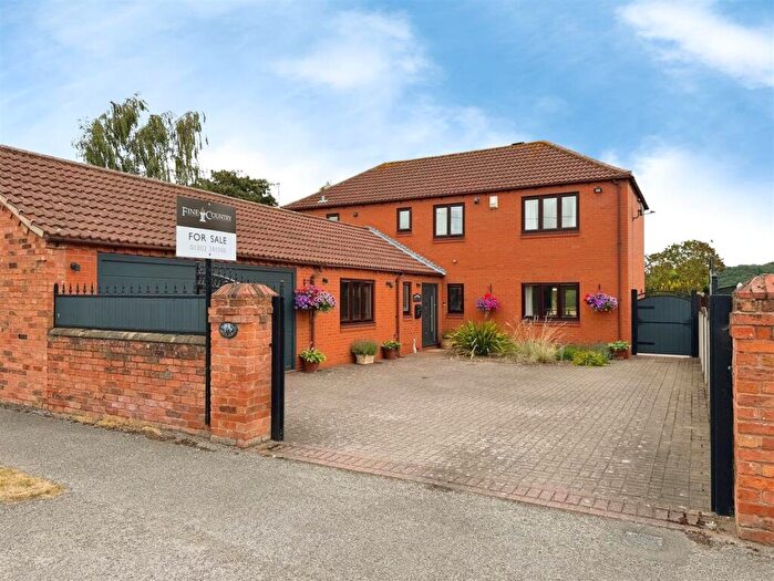 4 Bedroom Detached House For Sale In Thorpe Road, Mattersey, Doncaster, DN10