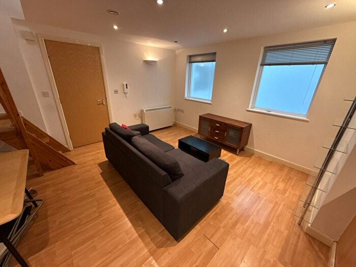 1 Bedroom Apartment To Rent In High Street, Manchester, M4