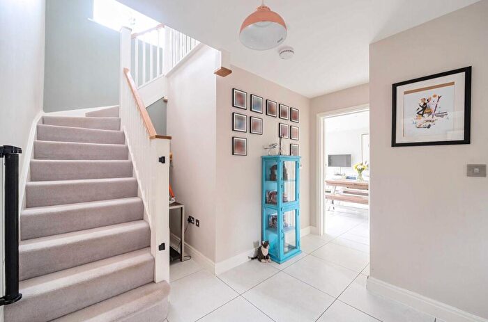 3 Bedroom Detached House For Sale In Tower Gardens, Mortimer Common, Reading, Berkshire, RG7